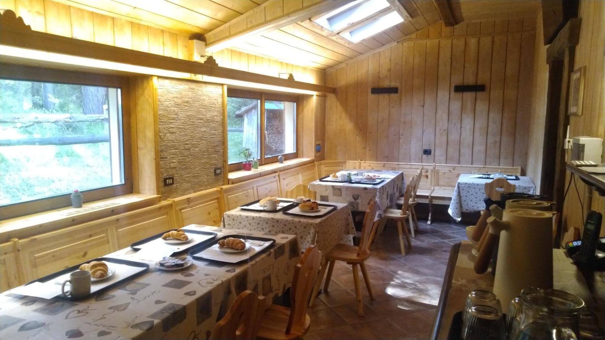 B&B Villa Dolomites Hut San Vigilio Di Marebbe Exterior photo