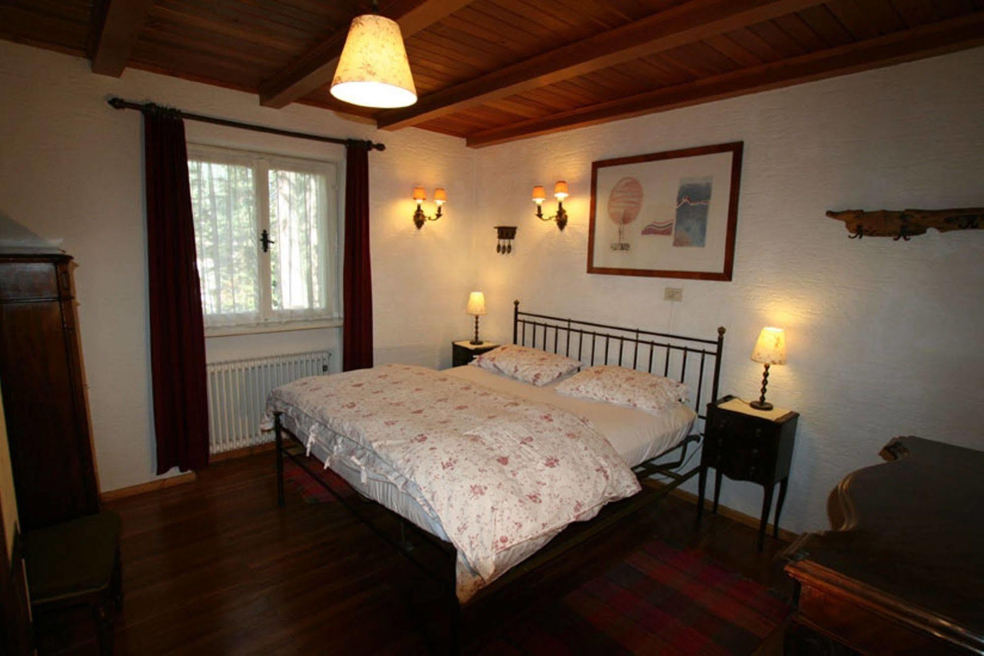 B&B Villa Dolomites Hut San Vigilio Di Marebbe Exterior photo